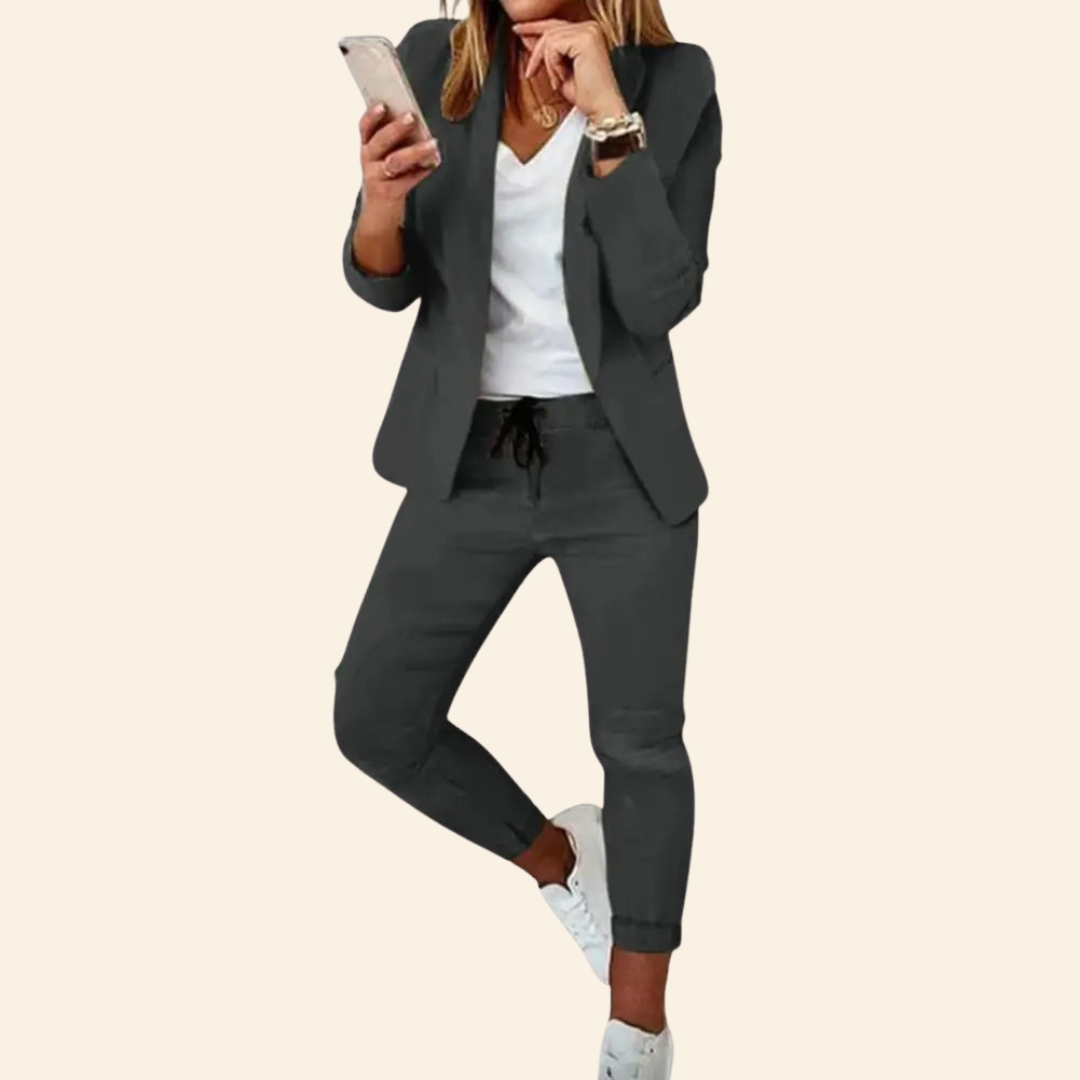 Pack with Style and Confidence - Aurora-Gray-S-Nora Luxe