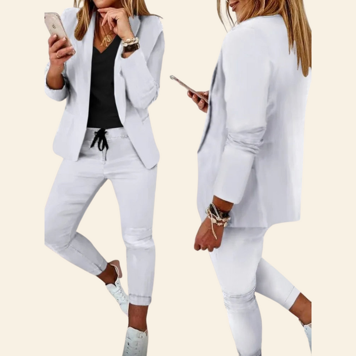 Pack with Style and Confidence - Aurora-White-S-Nora Luxe