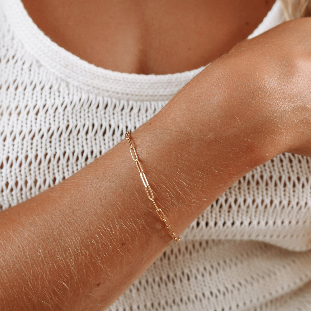 Paperclip Switch Bracelet - Nova-Gold-Nora Luxe