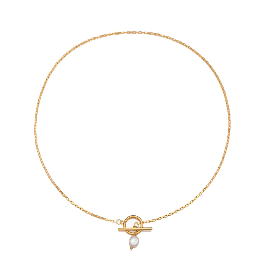Pearl Necklace with Clasp - Lucía-Nora Luxe