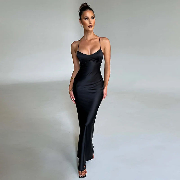 Plain Maxi Dress with Side Split – Nayla-Black-S-The Livary