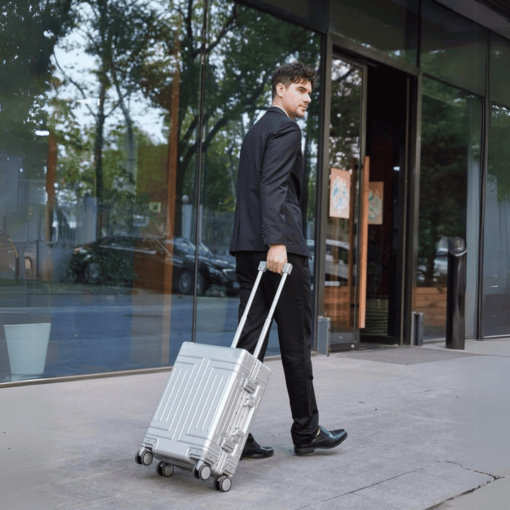 Premium aluminum case – Emperor-Silver-S (37 L)-Nora Luxe