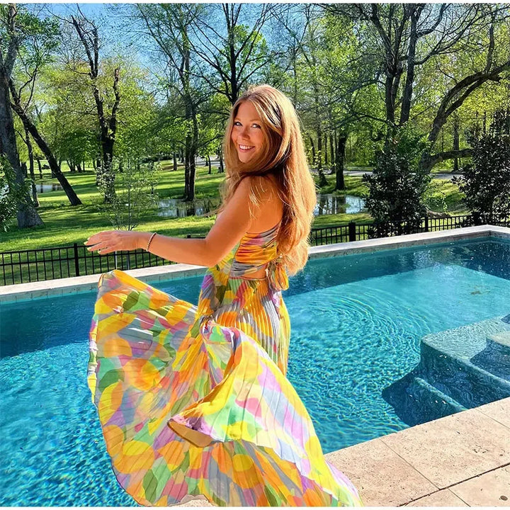 Printed Summer Dress with Deep Neckline and Bow Detail – Vivienne-S-State of Style