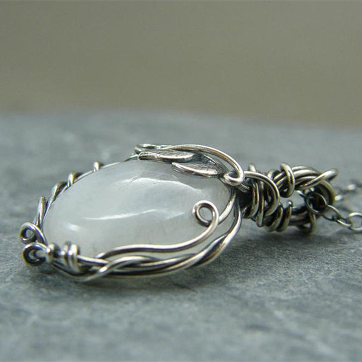 Retro Moonstone Necklace - Selene-Nora Luxe
