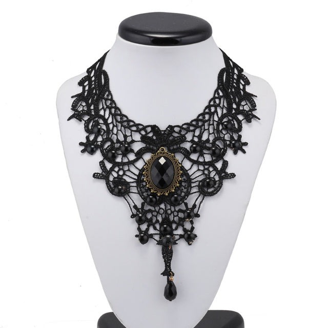Royal Round Velvet Choker Necklace-Butterfly-Nora Luxe