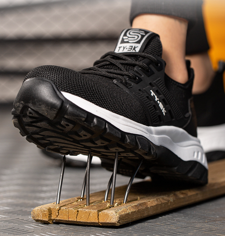 Safety footwear - SafeStep-5-Nora Luxe