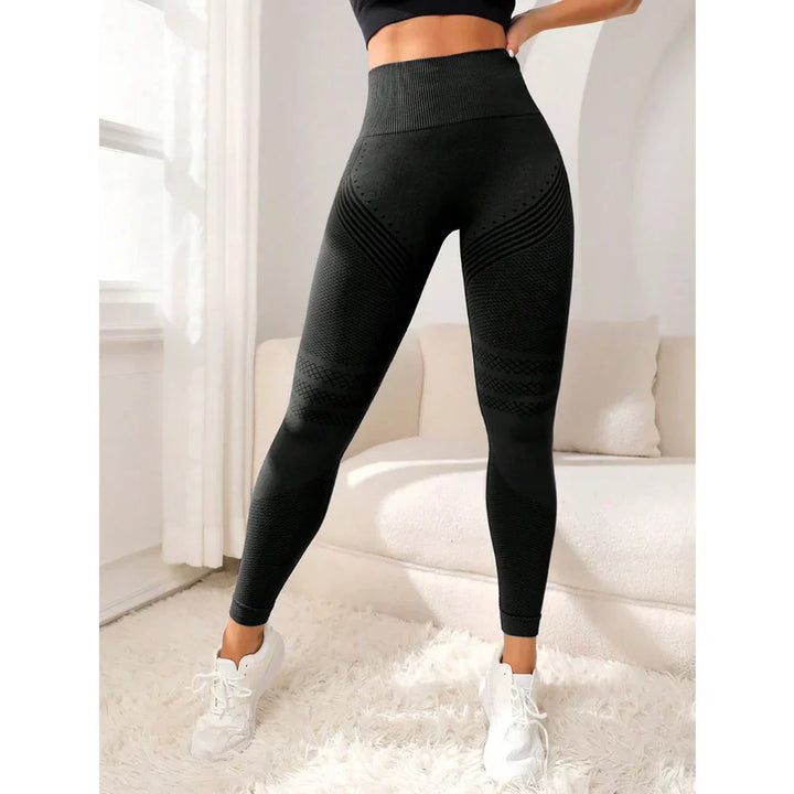 Seamless Booty-Lifting Leggings - Sienna-Black-S-Nora Luxe
