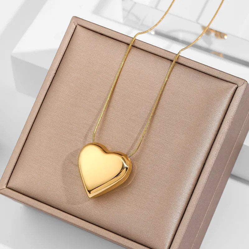 Simple Peach Heart Pendant Necklace | Minimalist Jewellery-Gold-Nora Luxe