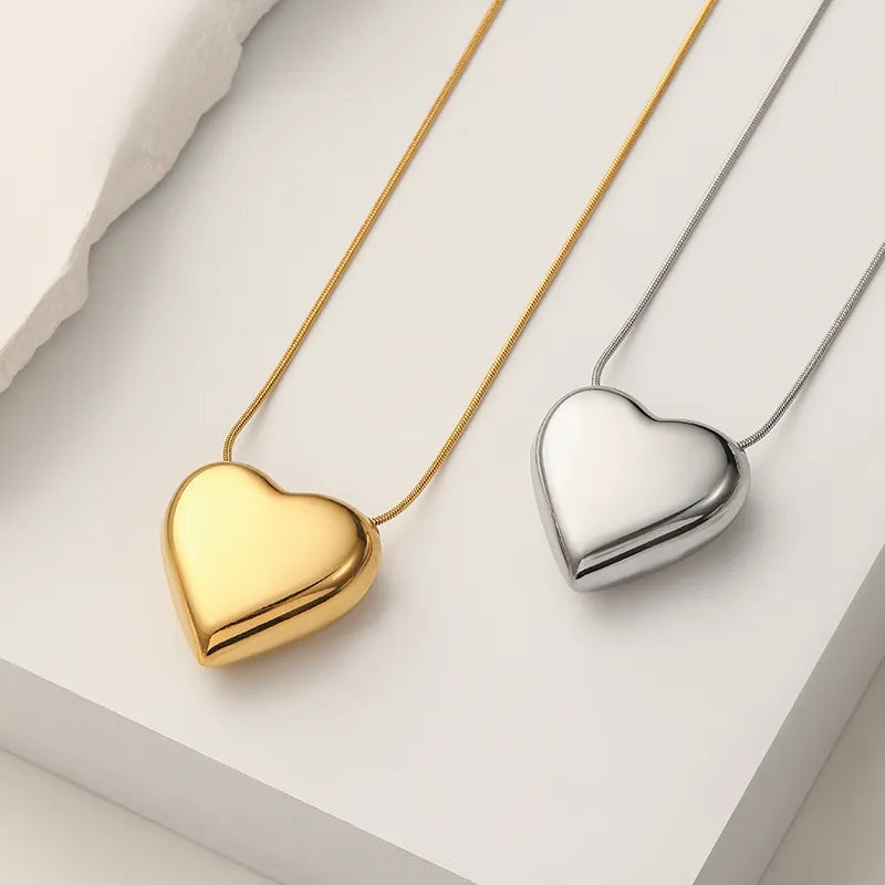 Simple Peach Heart Pendant Necklace | Minimalist Jewellery-Silver-Nora Luxe