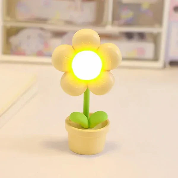 Small Flower Relaxing Table Lamp - BlossomGlow-Yellow-Nora Luxe