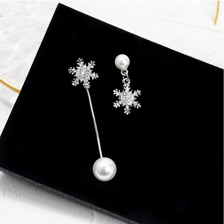 Snowflake Drop Earrings - Elegant Winter Jewellery-Nora Luxe