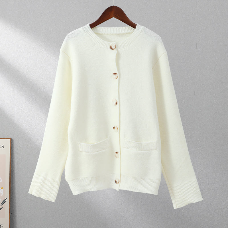 Soft Button-Up Sweater - Eveline-Beige-XS-Nora Luxe