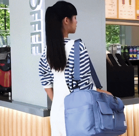 Spacious Waterproof Luxury Travel Bag - JetSet-Green Pink-Nora Luxe