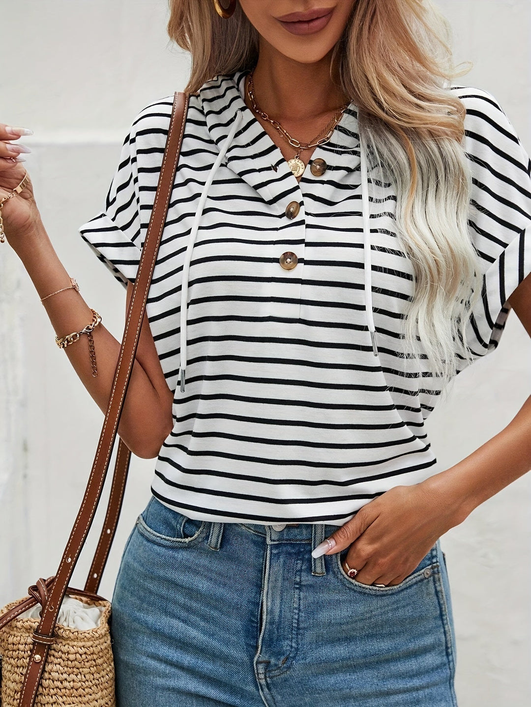 Striped Women's Hoodie with Short Sleeves and Button Closure – Romy-S-State of Style