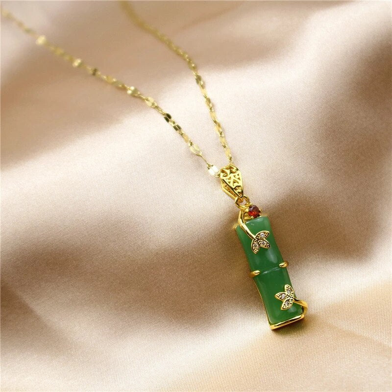 Stunning Jade Amulet Necklace-Green-Nora Luxe
