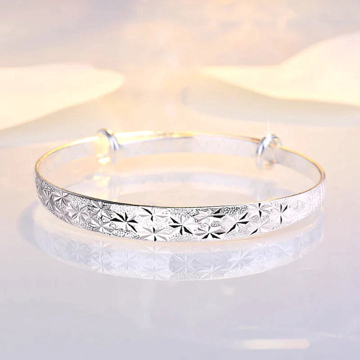 Stunning Star-Shaped Silver Bracelet-Nora Luxe