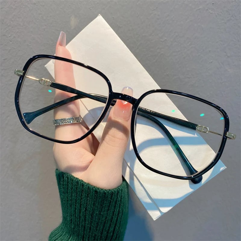 Stylish Anti-Blue Light Reading Glasses - LuxeVision-Gold-+1.00-Nora Luxe