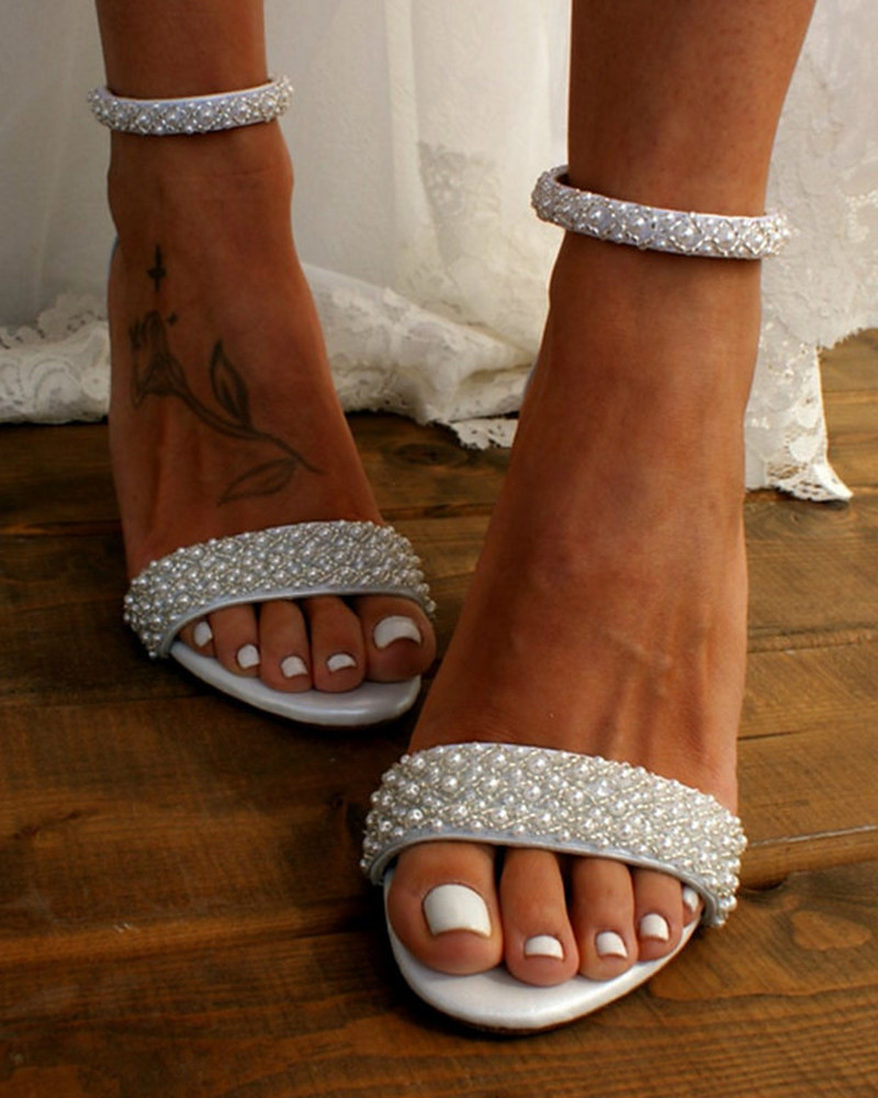 Stylish bridal sandals with delicate straps – Mirella-2.5-Nora Luxe