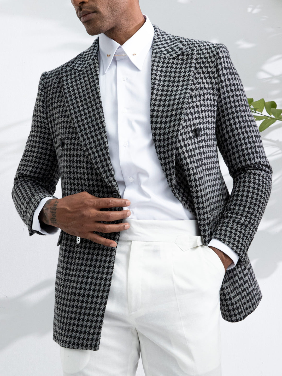 Stylish Checked Men's Blazer - Oliver-S-Nora Luxe
