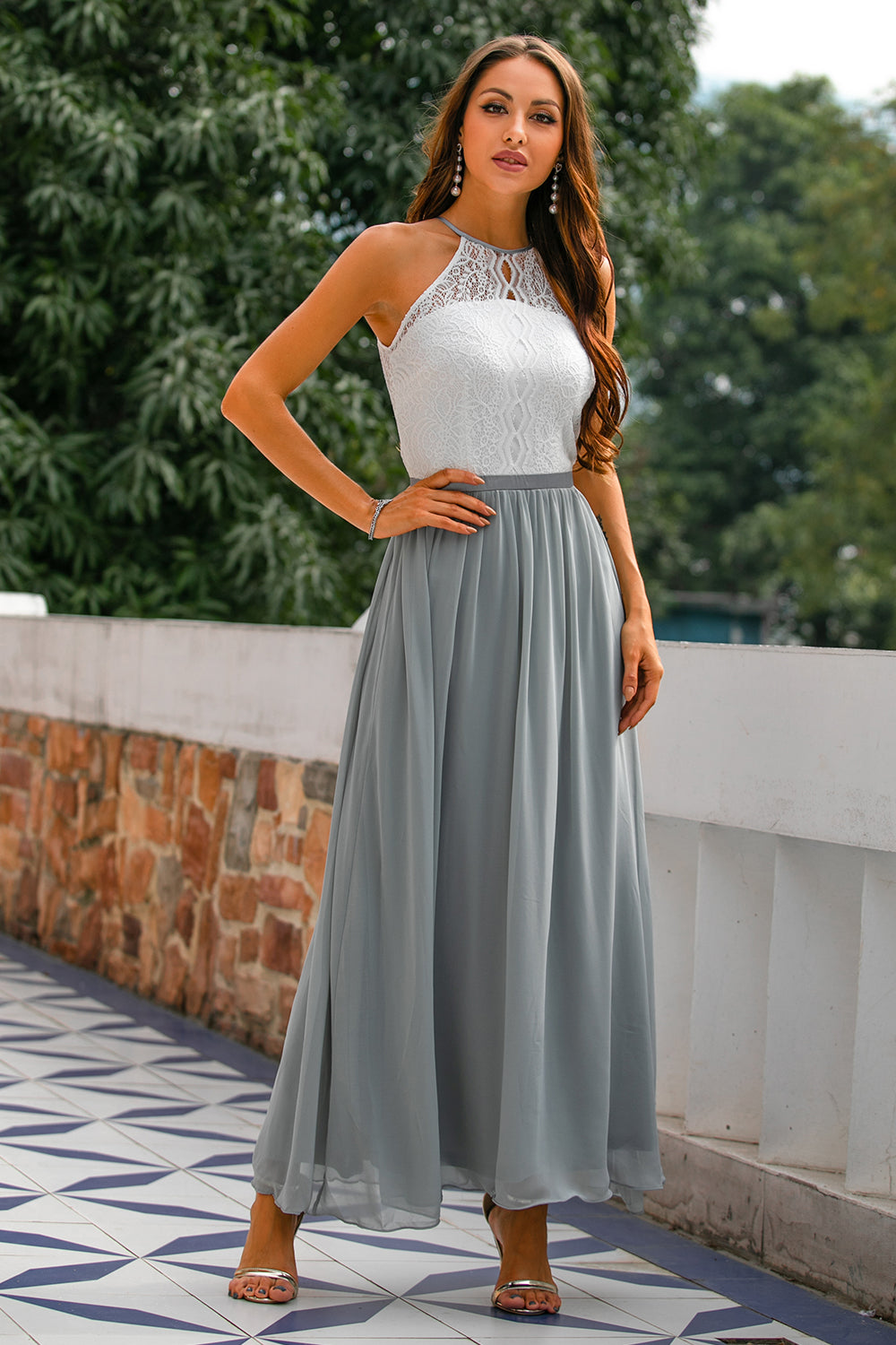 Stylish Dress for Wedding Guests with Open Back - Isabella-Light grey-XS-Nora Luxe