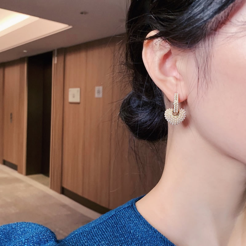 Stylish Gold Pearl Earrings for Women - Anne-Nora Luxe