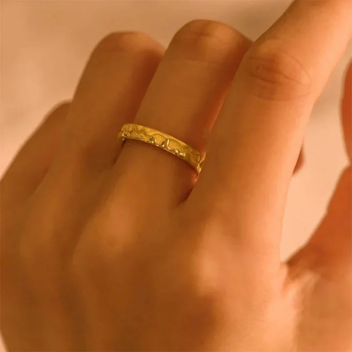 Stylish Golden Honey Ring - Sienna-5-Nora Luxe