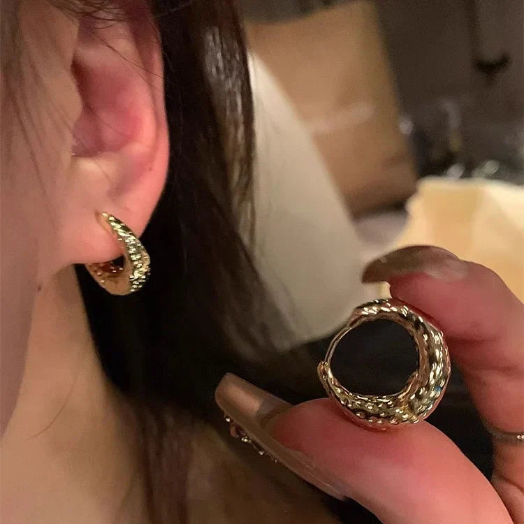 Stylish Hoop Earrings - Noor-Gold-Nora Luxe