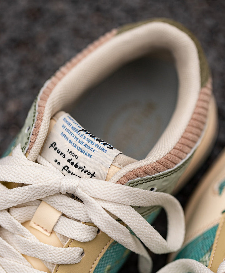 Stylish ladies' and men's art sneakers with almond blossom print – Arta-3-Nora Luxe