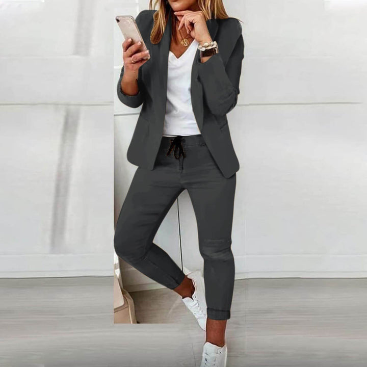 Stylish Ladies Outfit - Sophia-Gray-S-Nora Luxe