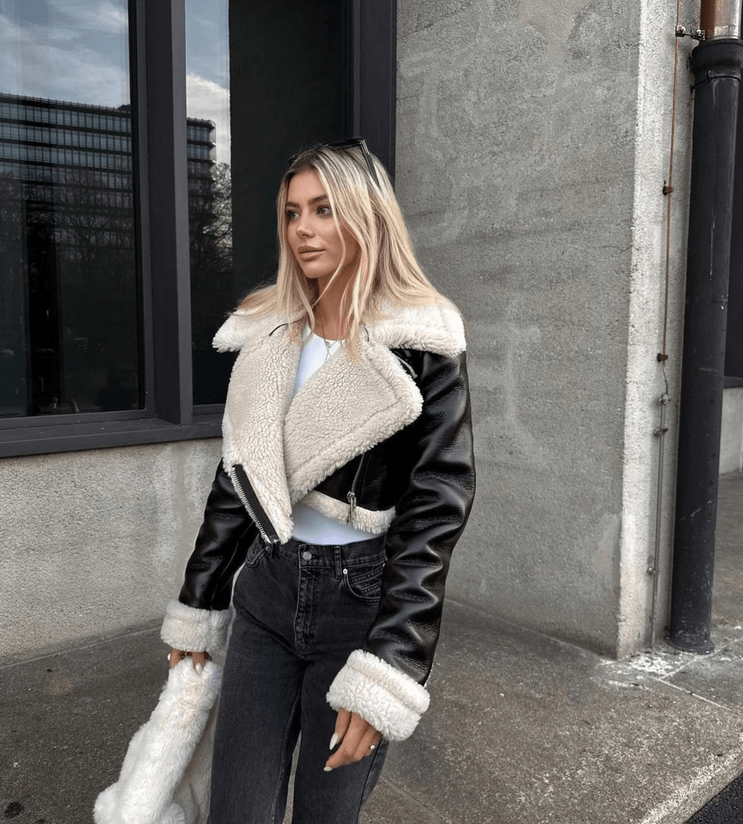Stylish Leather Jacket with Fur Trim for Cold Days - Sofia-XS-Nora Luxe