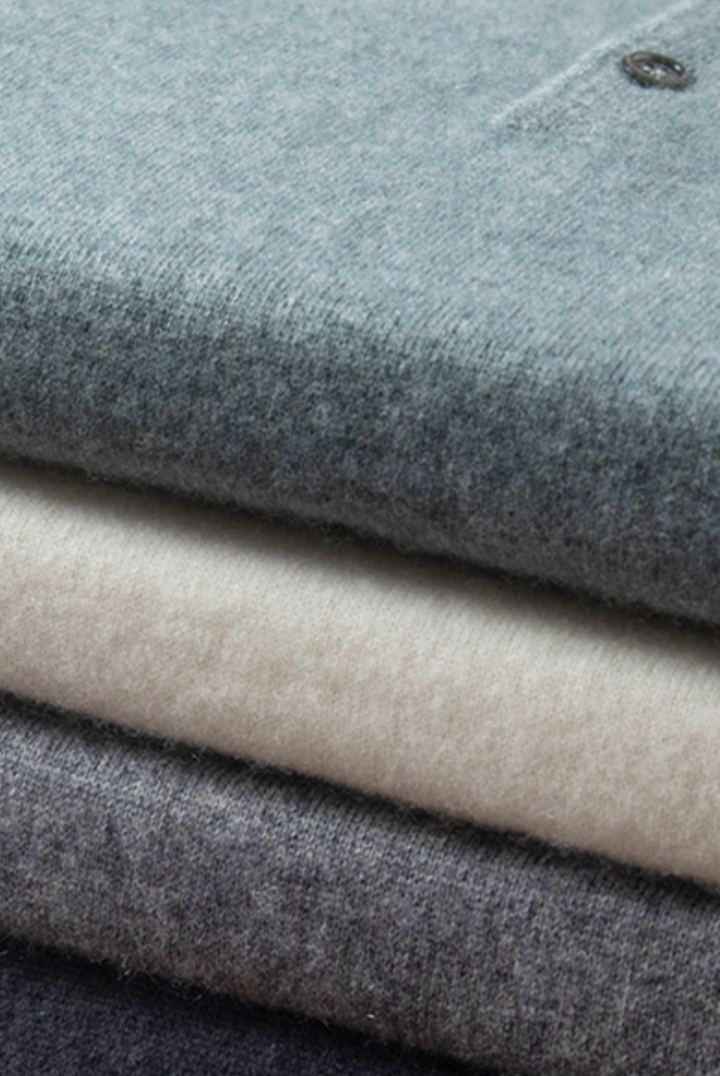 Stylish men's polo made from cashmere-merino wool – Levano-S-Nora Luxe