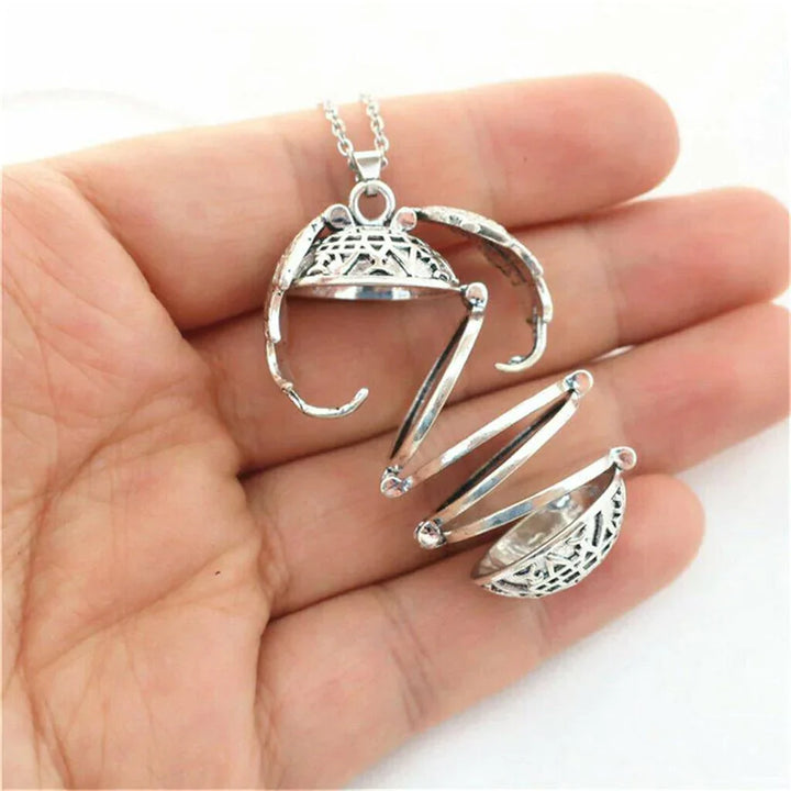 Stylish Multi-Layer Photo Locket Necklace-Antique silver-Nora Luxe