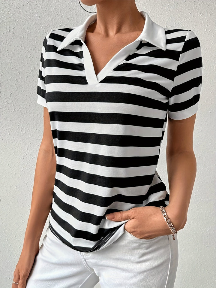 Stylish Striped Short Sleeve T-shirt for Women - Julia-S-Nora Luxe