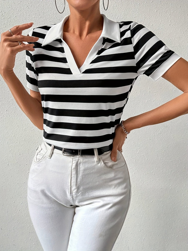 Stylish Striped Short Sleeve T-shirt for Women - Julia-S-Nora Luxe