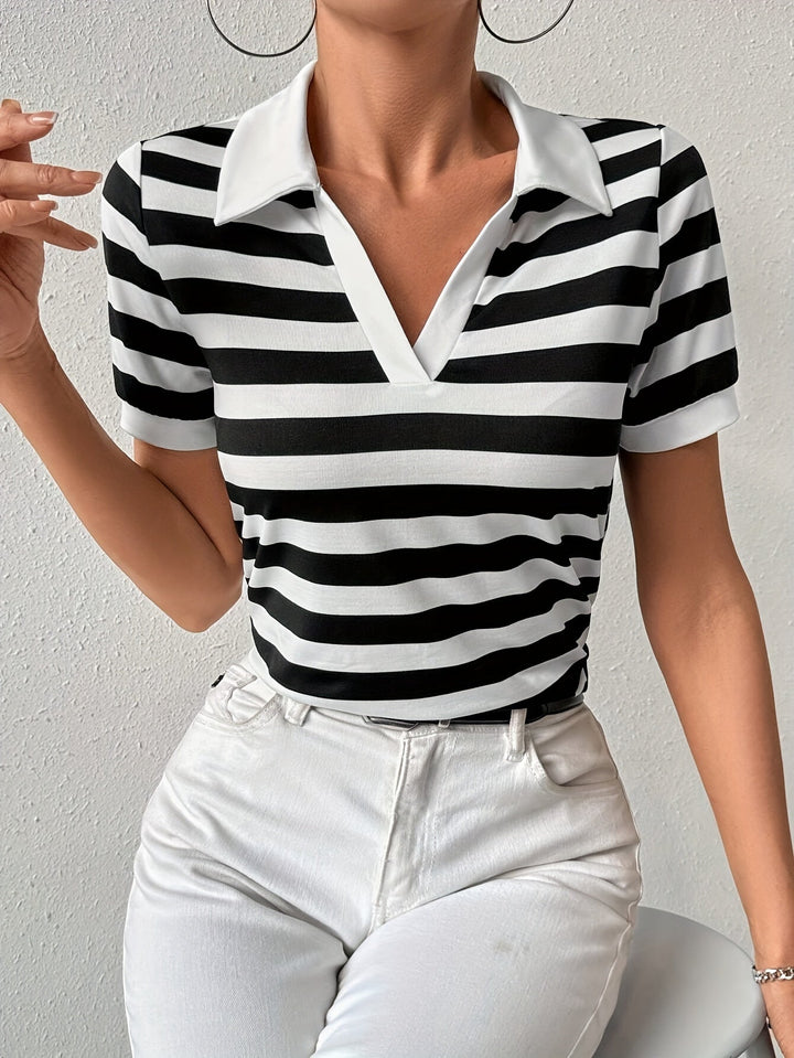 Stylish Striped Short Sleeve T-shirt for Women - Julia-S-Nora Luxe