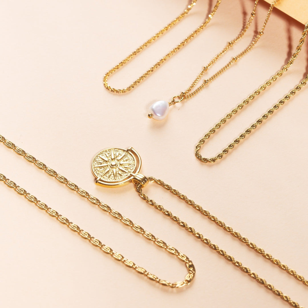 Stylish Sun Pendant Necklace - Aurora-Gold-Nora Luxe