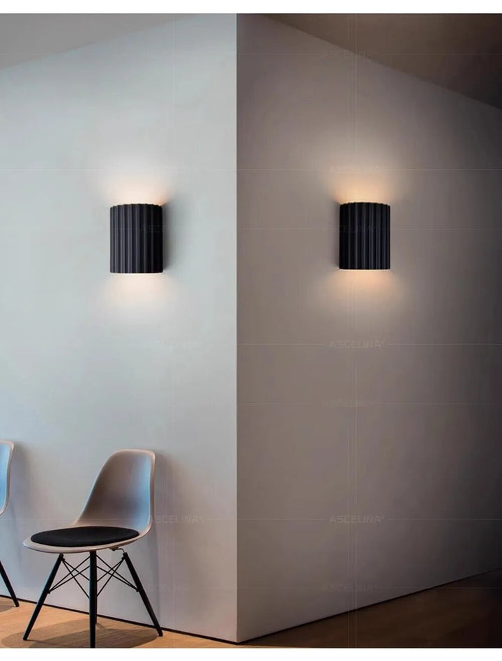 Stylish wall lamps made of synthetic resin - LumiResin-White-Warm white-Nora Luxe