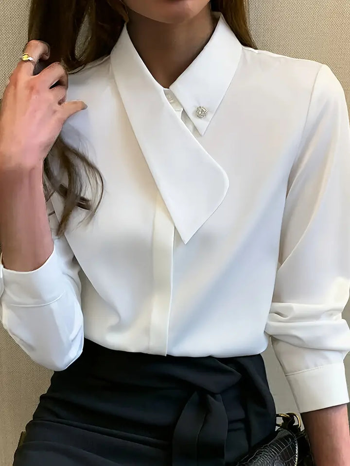Stylish White Women's Blouse - Emilia-S-Nora Luxe