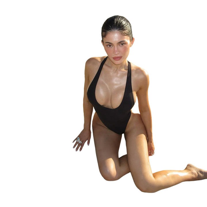 Stylish women's swimsuit with a deep round neckline & body-hugging cut – Noa-S-Nora Luxe