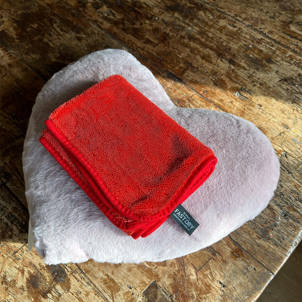 Super Absorbent Drying Cloth – DrySwift-Red-Nora Luxe