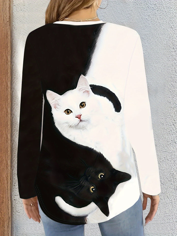 T-shirt with Cat Print and Trendy Colour Blocks - Marit-S-Nora Luxe