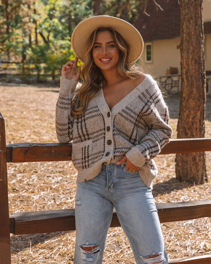 Tailored Vest with Button Closure - Annelise-S-Nora Luxe