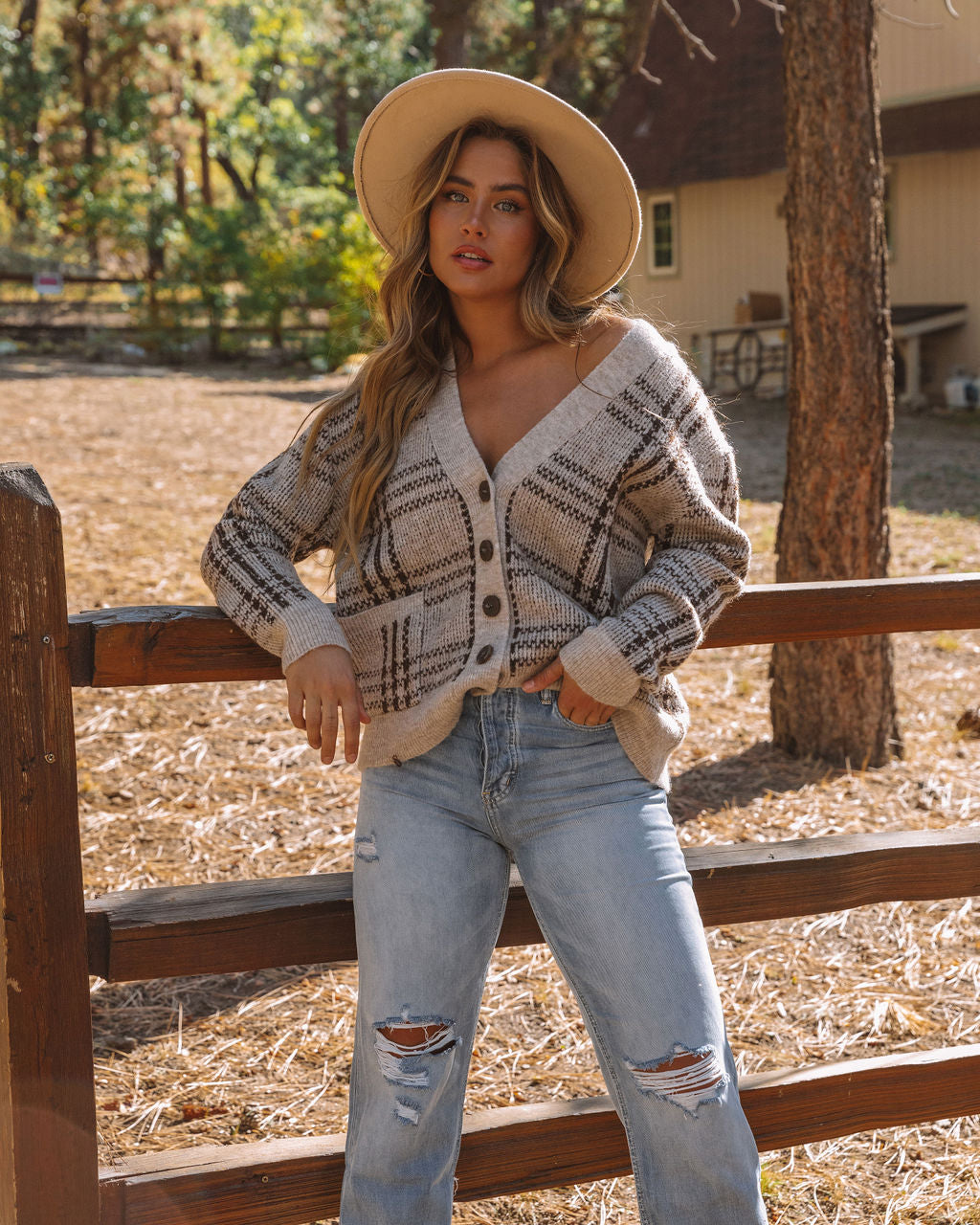 Tailored Vest with Button Closure - Annelise-S-Nora Luxe