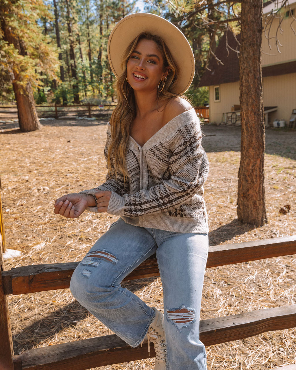 Tailored Vest with Button Closure - Annelise-S-Nora Luxe