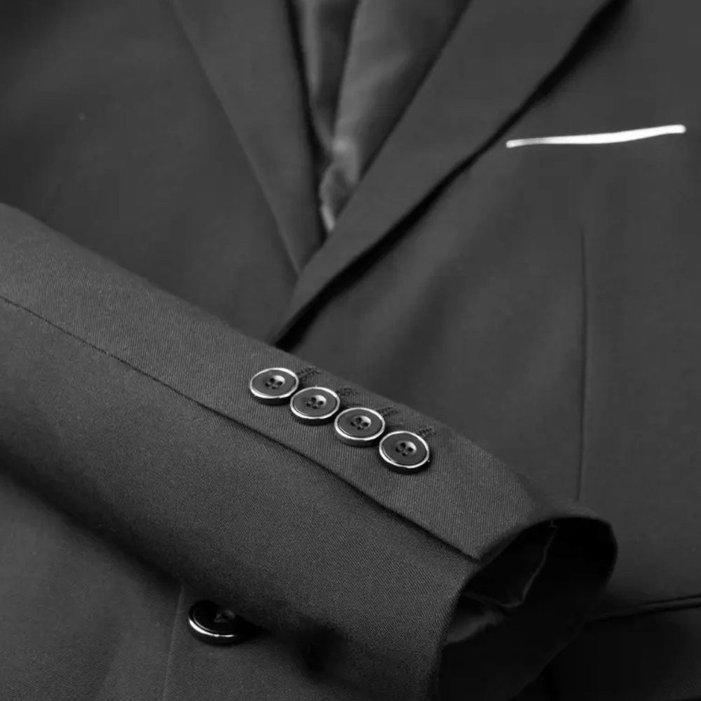 Three-Piece Formal Suit for Men - Leon-Black-S-Nora Luxe