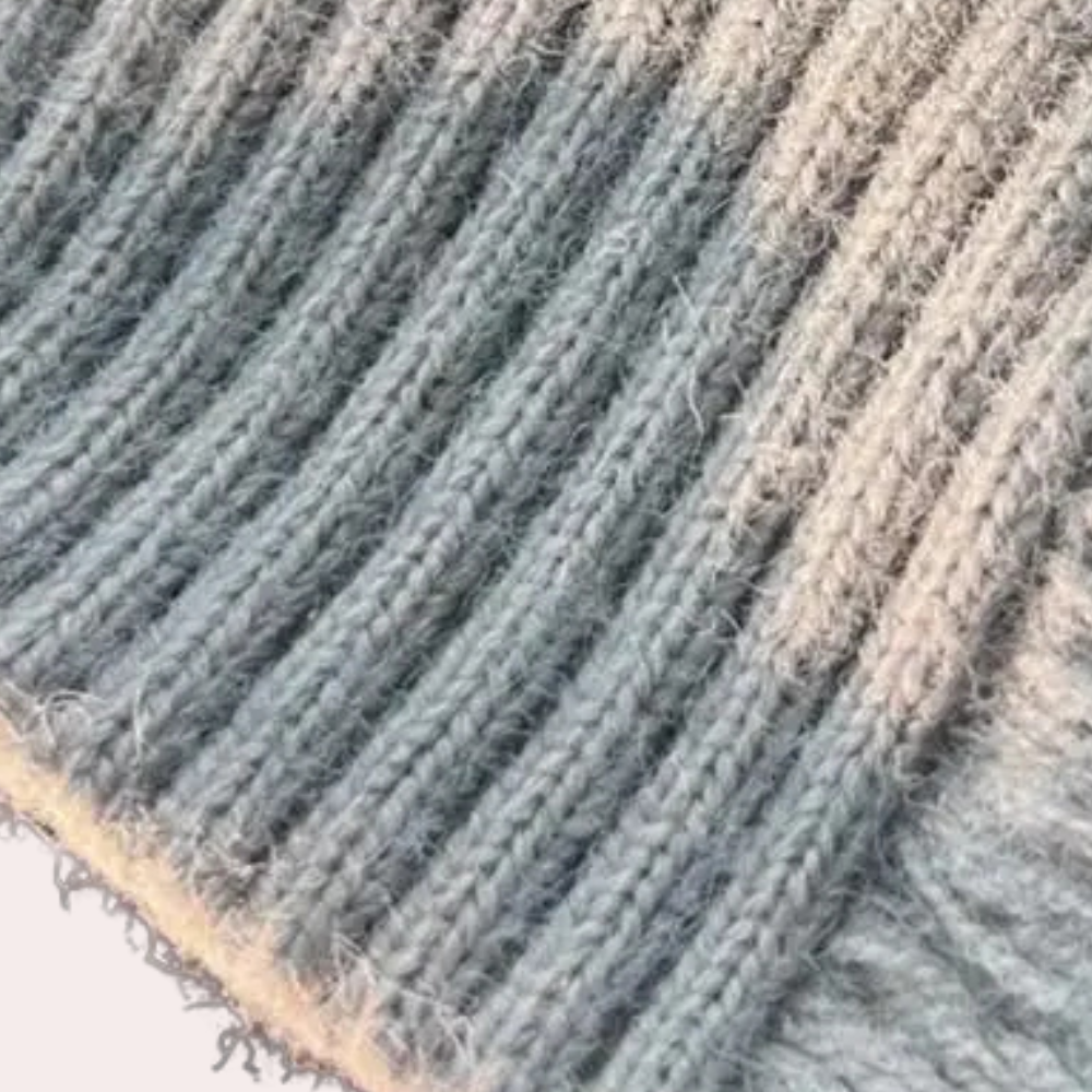 Trendy Grey Sweater with Unique Design for Men - Dario-S-Nora Luxe