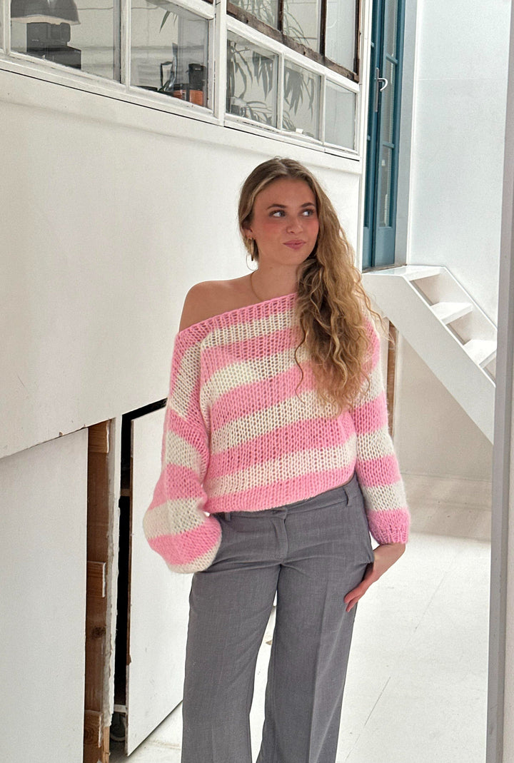 Trendy Knitted Women's Sweater - Aurelia-Blue-XS/S-Nora Luxe