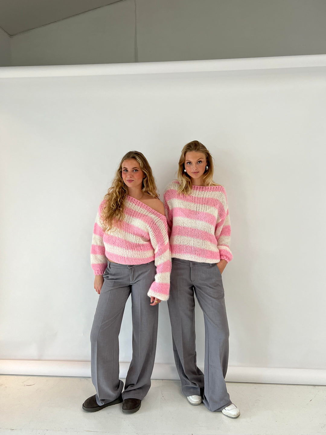 Trendy Knitted Women's Sweater - Aurelia-Blue-XS/S-Nora Luxe