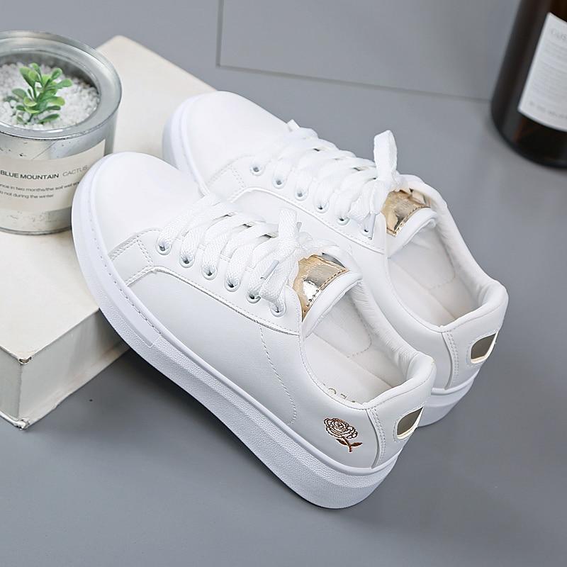 Trendy ladies' sneakers made of synthetic leather with metallic accents – Norell-White - Gold-3-Nora Luxe