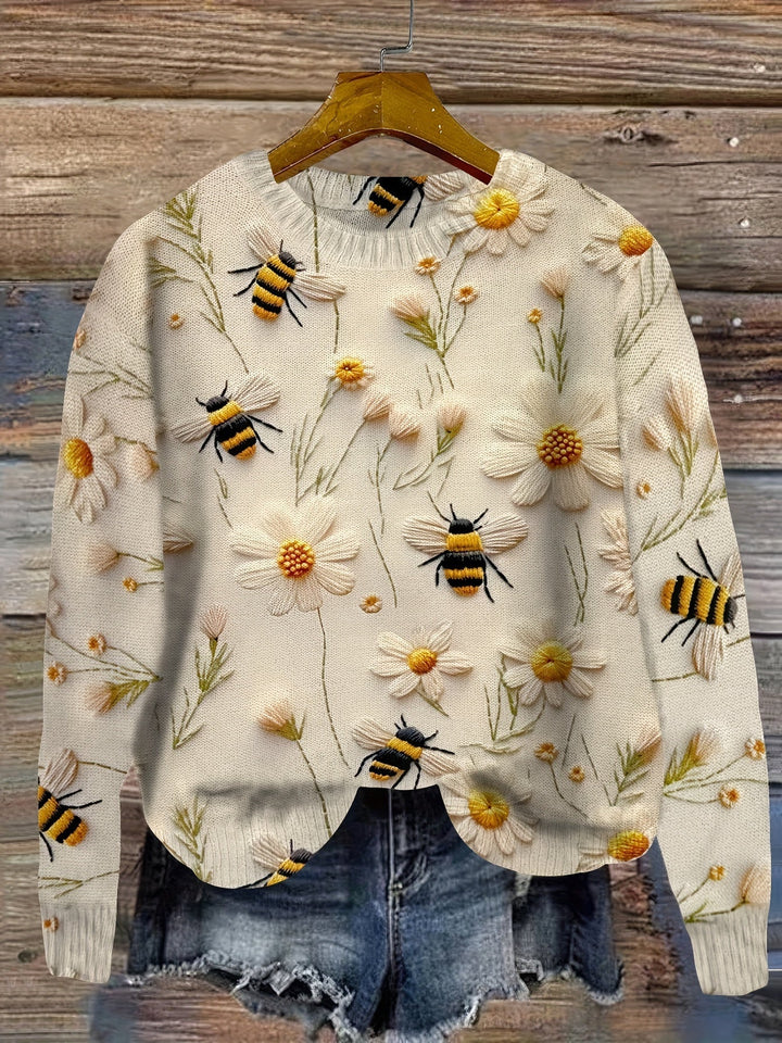 Trendy Ladies Sweater with Bee Pattern - Sophie-Apricot-S-Nora Luxe